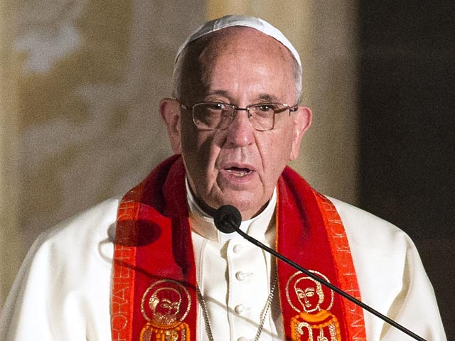 Дружелюбный жест Ватикана в сторону феминисток