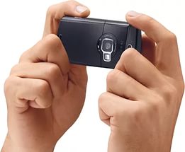 Новая технология позволит отключать камеры чужих телефонов и блокировать запись на видео, когда это нежелательно